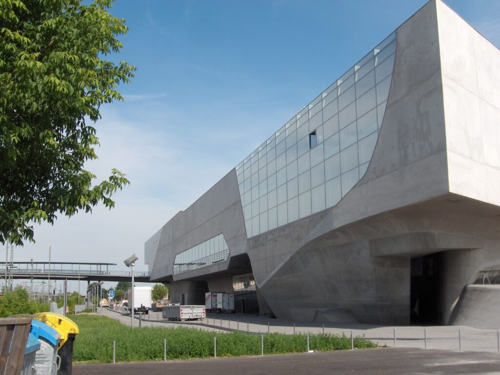 Le Phaeno, le bâtiment paysage